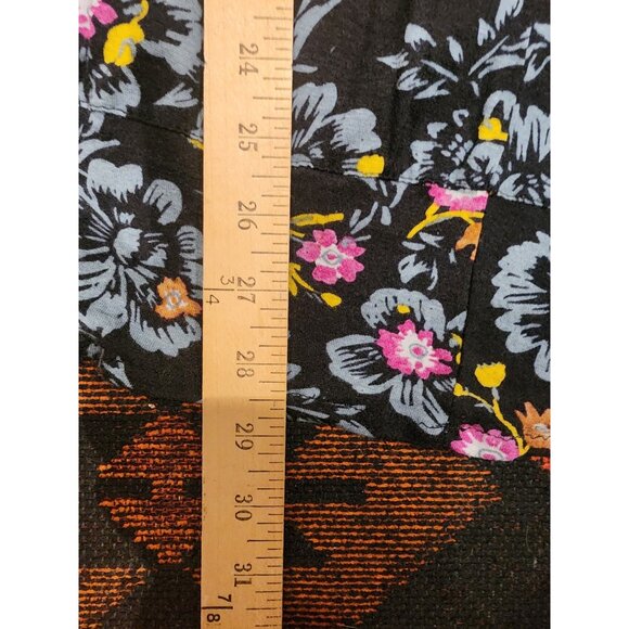 NEW Free People Floral Boho Top With V-Neck & Embroidered Details - Picture 10 of 13